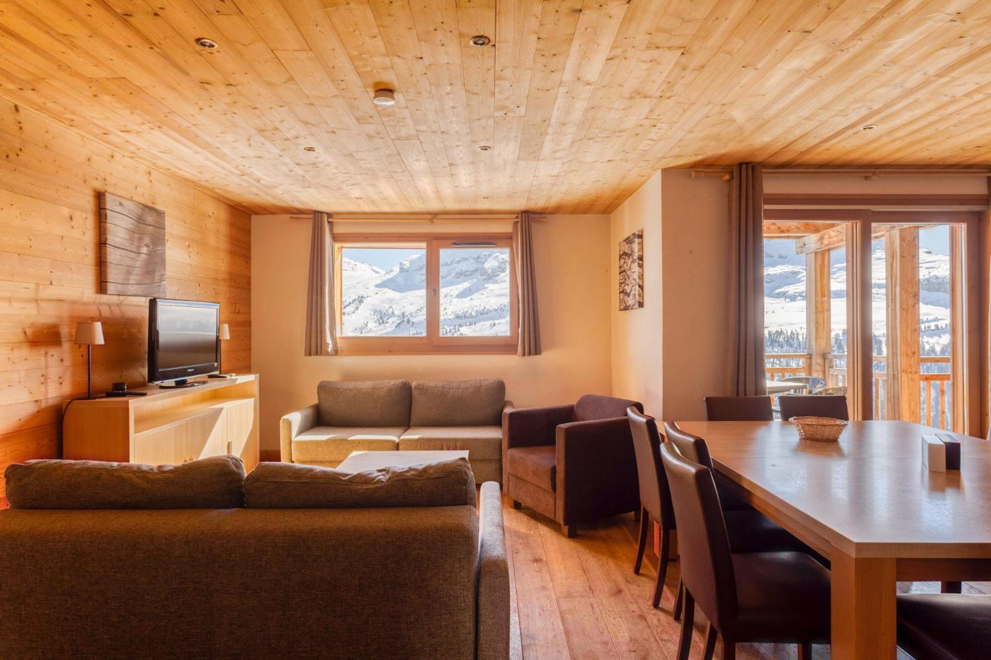 Aparthotel Dormio Les Portes Du Grand Massif 4*