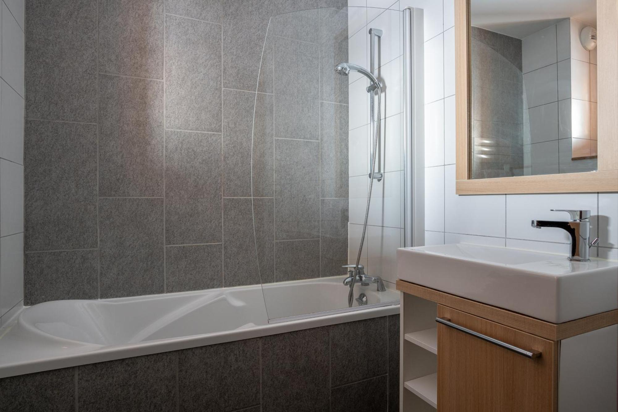 Dormio Les Portes Du Grand Massif Aparthotel 4*